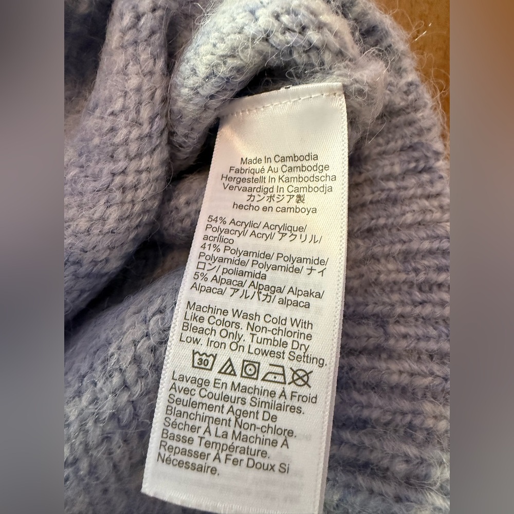 J.Crew Fuzzy Puff-Sleeve Sweater — NWT — Size XL — Heather Frosted Grey (Blue) - Picture 9 of 12